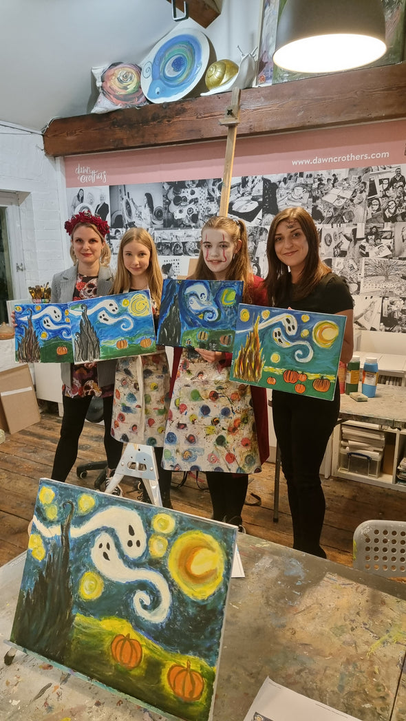 Family Christmas Capybara Art Workshop Ages 5+ Saturday 13th December 2.30pm